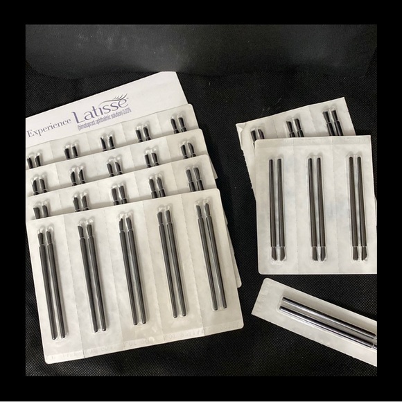Application Eyelash Extension Brushes for Extensions & Makeup. New & Sealed - Picture 2 of 9